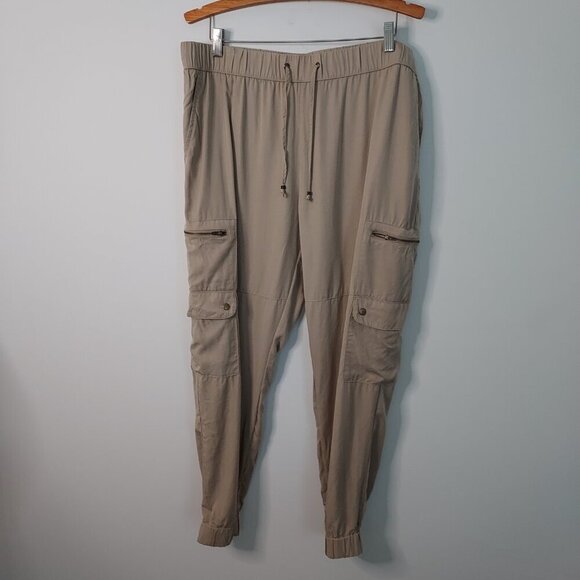 Banana Republic Pull-On Tan Jogger Cargo Pants Size XL NWOT - Picture 9 of 9